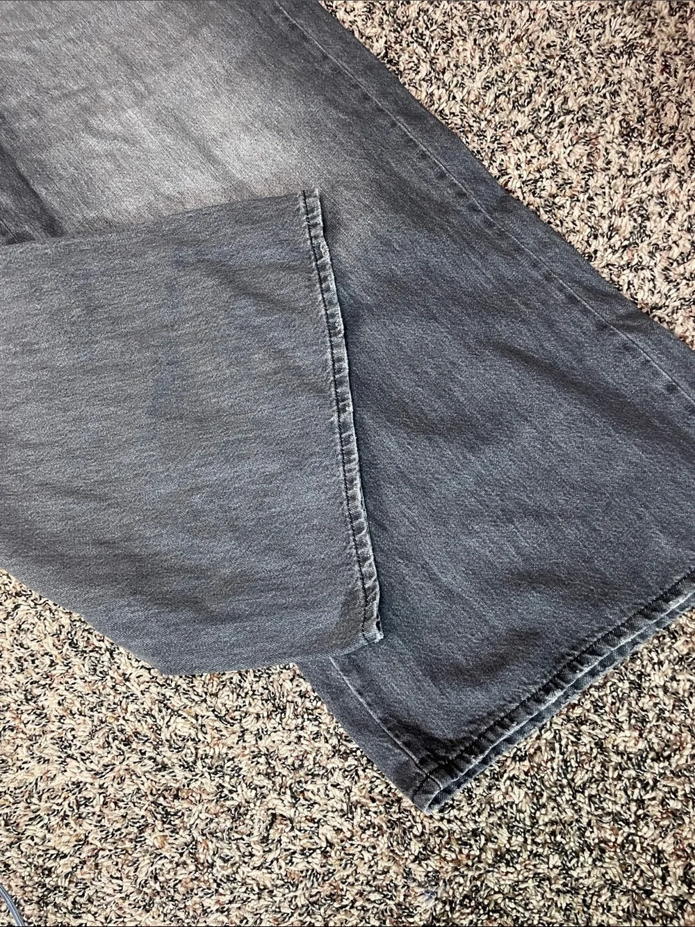 Universal Thread Baggy Wide-Leg Mid Rise Jeans in Washed Black Size 12 | NWT - Picture 4 of 12